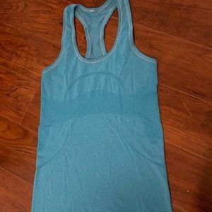 Lululemon fly knit tank top